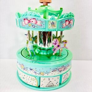 Moose Mountain Toymakers Unicorn Musical Carousel Jewelry Box 1999 Vintage